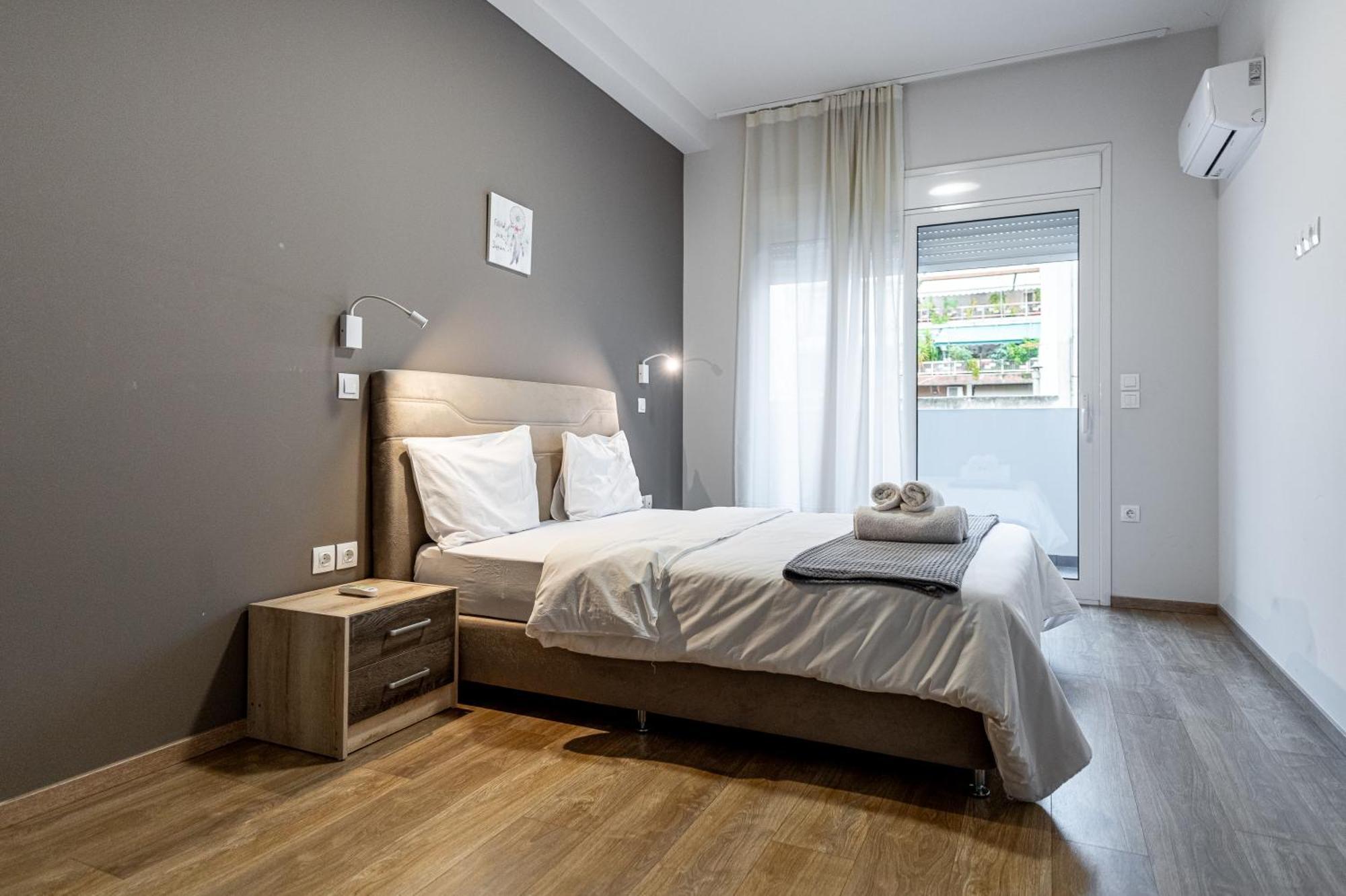 Athenian Infinity Apartments Extérieur photo