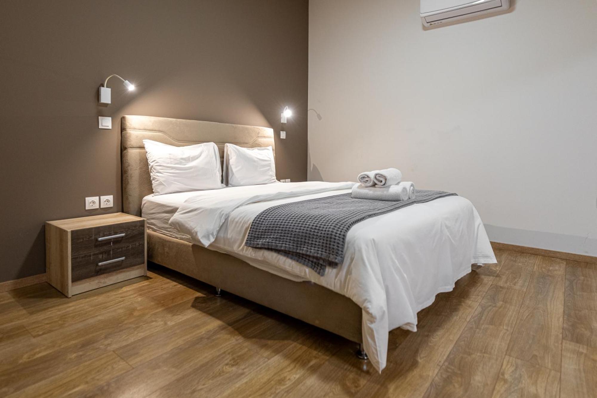 Athenian Infinity Apartments Extérieur photo
