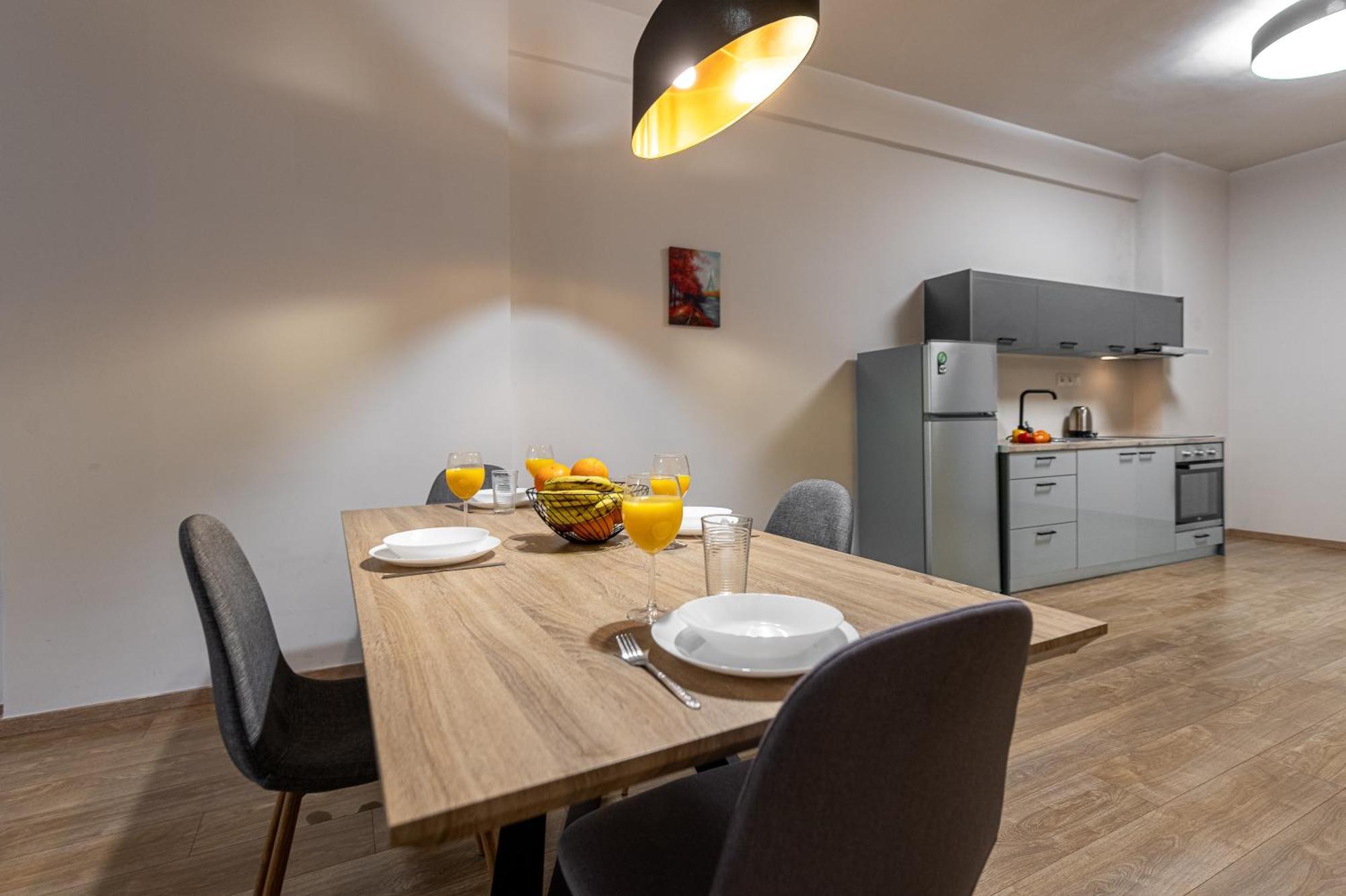 Athenian Infinity Apartments Extérieur photo